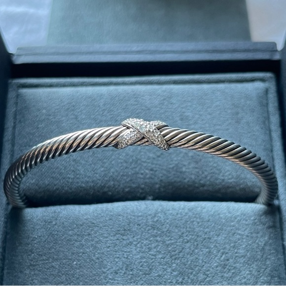 SOLD Gorgeous David Yurman Diamond Bracelet - Picture 3 of 3